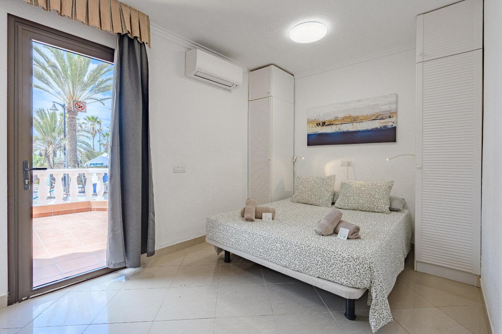 Complejo Tenerife Royal Garden Playa de las Americas  Exterior photo